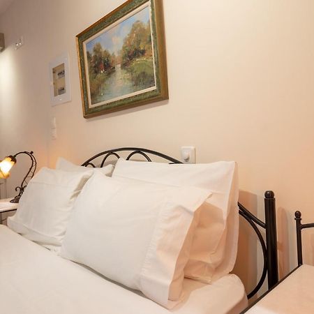 Acropolis Metro St.3 Bedrοοms 6 Persons Maisonette Athen Eksteriør bilde