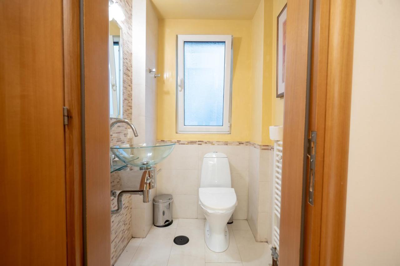 Acropolis Metro St.3 Bedrοοms 6 Persons Maisonette Athen Eksteriør bilde