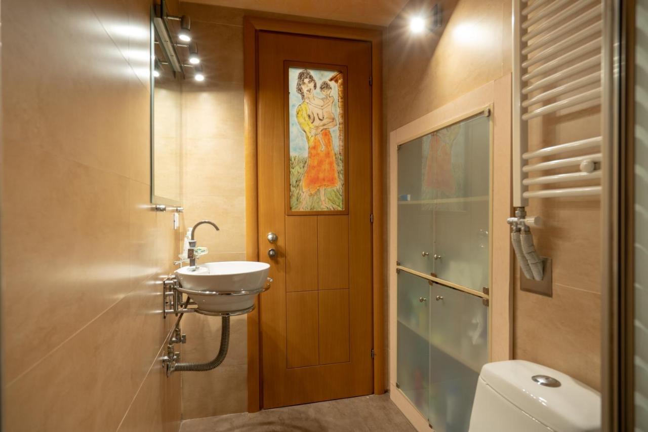 Acropolis Metro St.3 Bedrοοms 6 Persons Maisonette Athen Eksteriør bilde