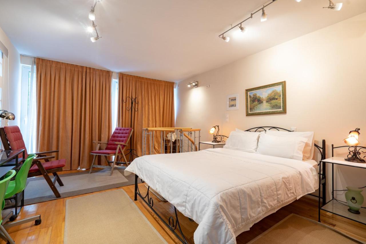 Acropolis Metro St.3 Bedrοοms 6 Persons Maisonette Athen Eksteriør bilde