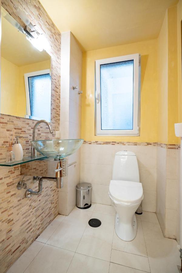 Acropolis Metro St.3 Bedrοοms 6 Persons Maisonette Athen Eksteriør bilde